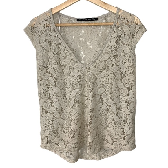 ZARA Trafaluc Cream Sheer Floral Lace Cap Sleeve Blouse Women's Size Small - Picture 1 of 8
